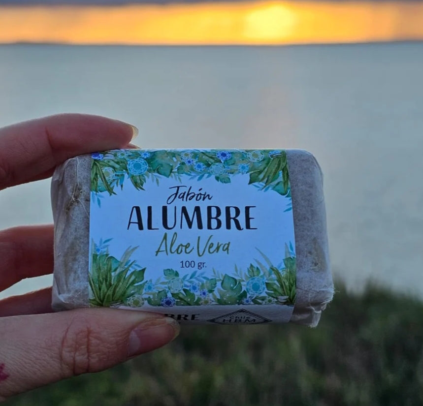Jabón Áloe Vera más Carbón Activado 100g Hbm