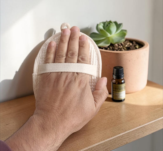 Esponja Exfoliante Ovalada de Luffa con Manilla