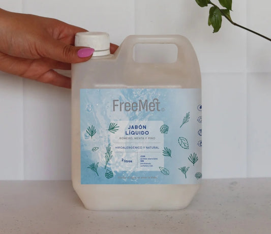 Jabón Líquido Natural de 2 litros Freemet