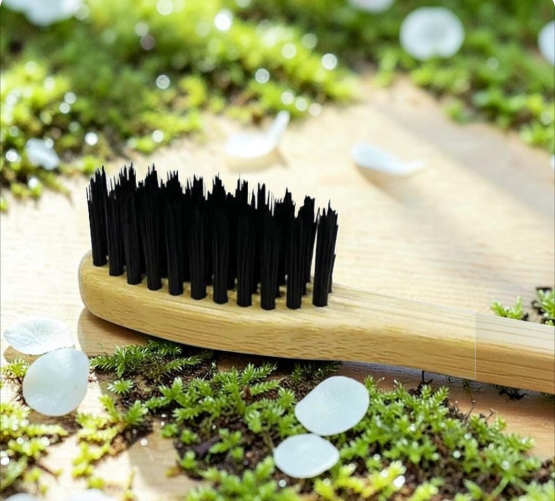 Cepillos Biodegradables de Bambú